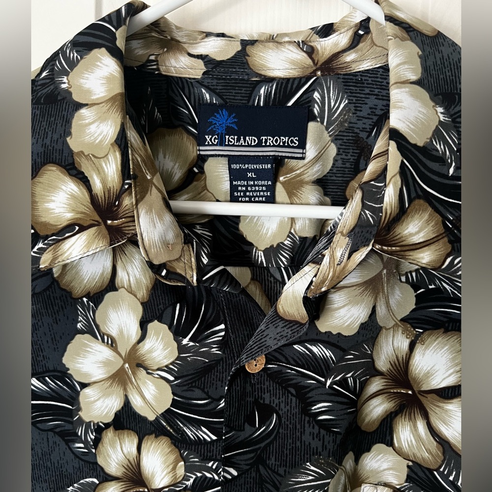 🏝️XG Island Tropics Aloha Hawaiian Tropical Shirt Size XL UNISEX - Picture 2 of 3